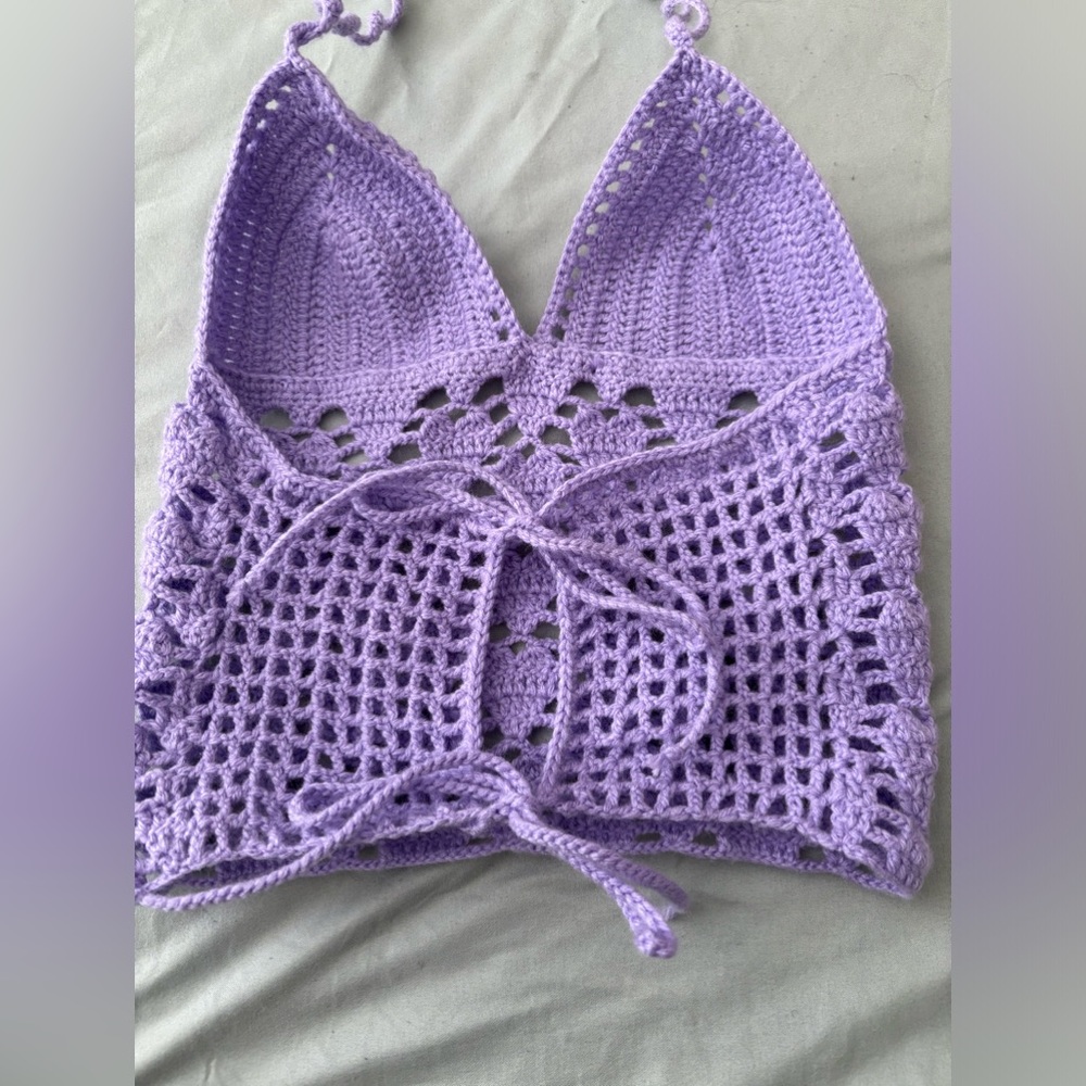 Handmade crochet heart 💜 halter neck top